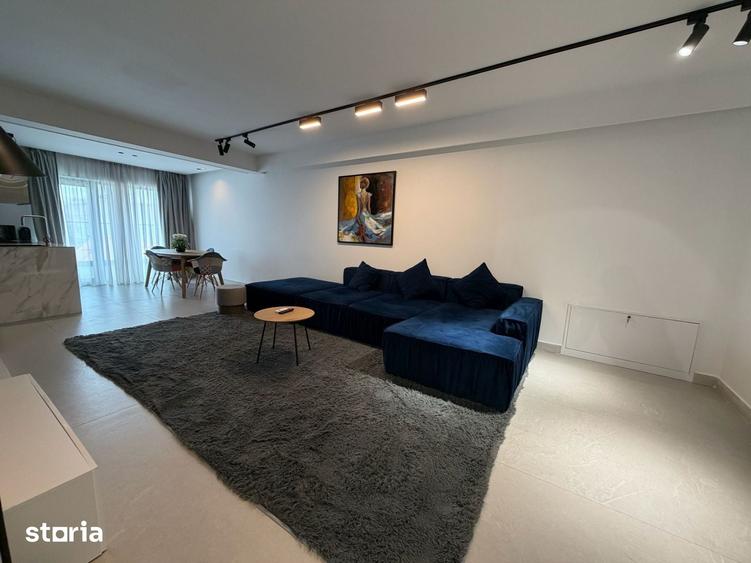 Apartament cu 3 camere decomandat în Grivița