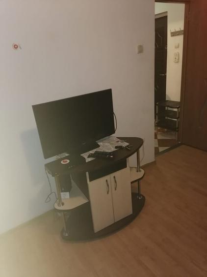 Garsonieră semidecomandată în 8 Martie