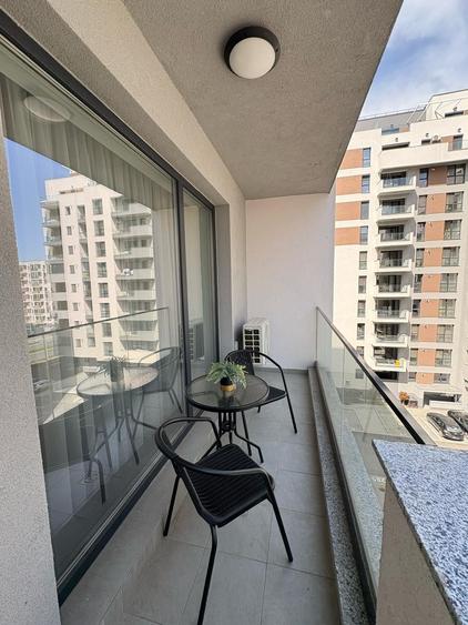 Apartament cu 2 camere semidecomandat, mobilat în Drumul Taberei