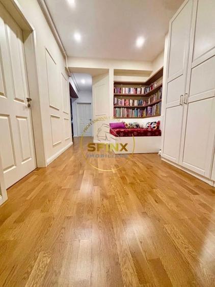 Apartament cu 3 camere semidecomandat, mobilat în Pipera