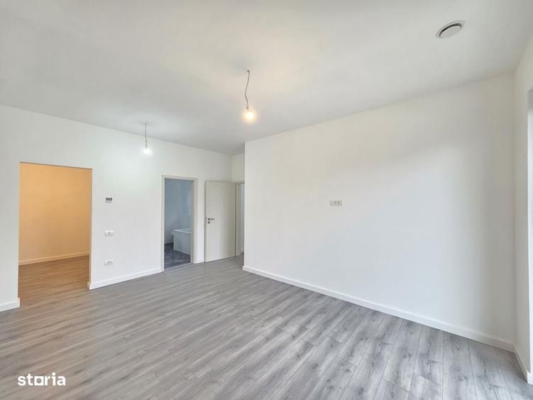 Casă cu 4 camere decomandat cu Teren 600 Mp în Hălchiu