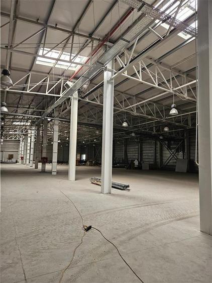 Spațiu industrial, de 580 mp, în Vest