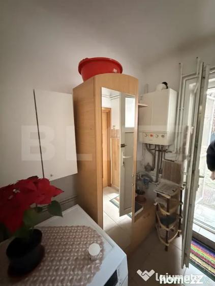 Casă cu 11 camere cu Teren 720 Mp în Ultracentral