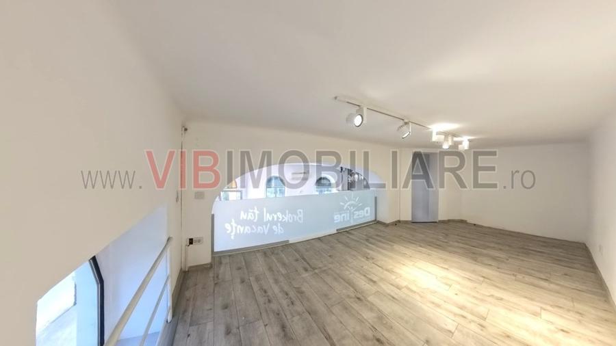 Spațiu comercial, de 70 mp, în Central