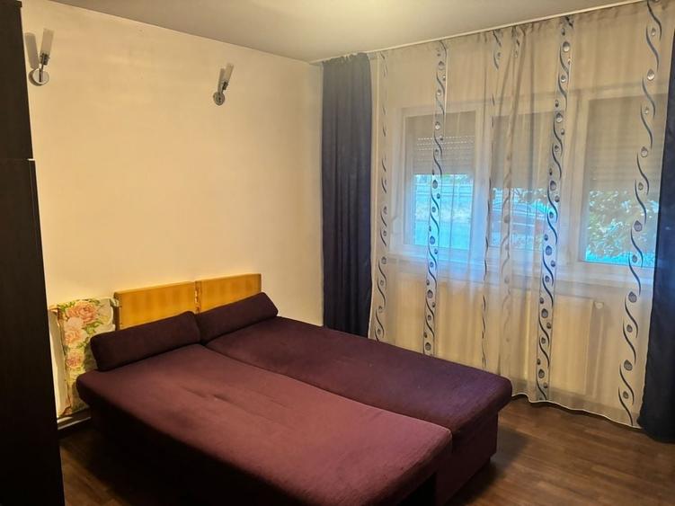 Apartament cu 2 camere în Rovine