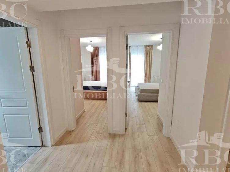Apartament cu 3 camere semidecomandat în Florești