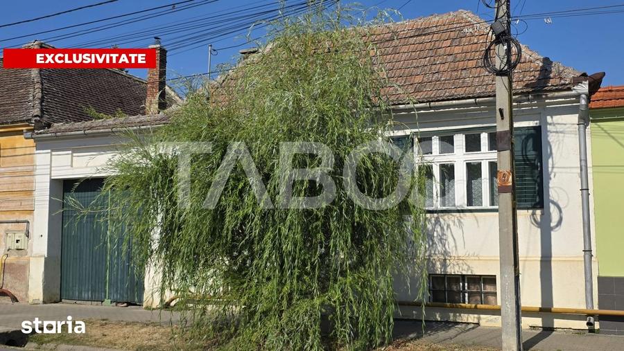 Casă cu 2 camere cu Teren 720 Mp în Central