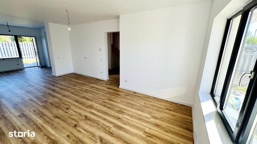Casă cu 5 camere cu Teren 300 Mp în Prelungirea Ghencea
