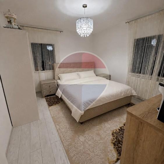 Casă cu 3 camere cu Teren 200 Mp în Filiași