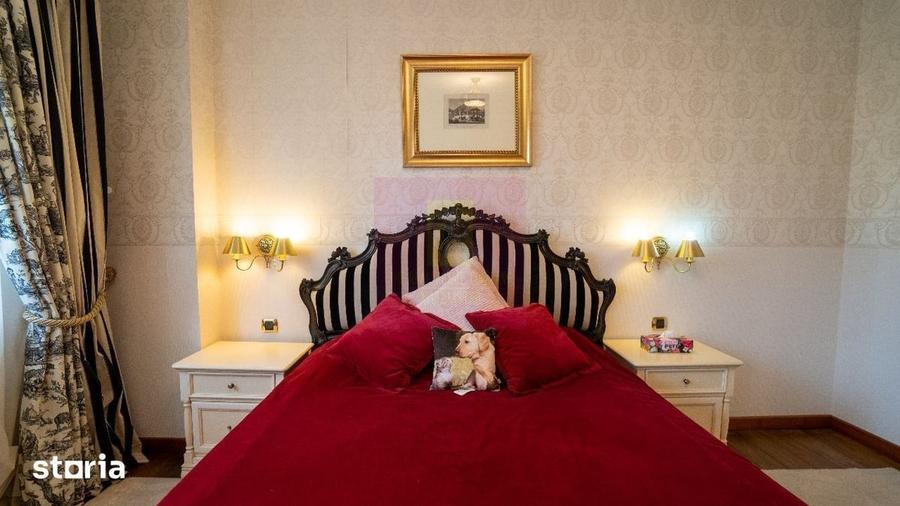 Apartament cu 4 camere decomandat în Clăbucet