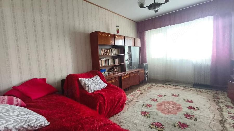 Apartament cu 2 camere decomandat în Gojdu