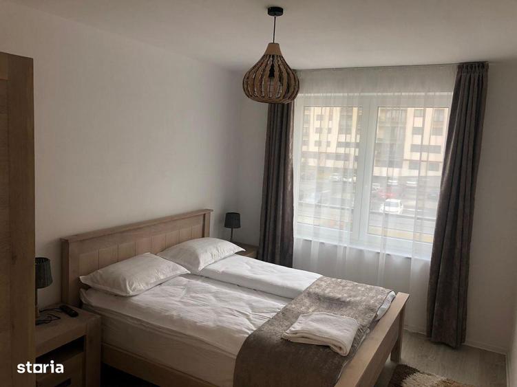 Apartament cu 2 camere, mobilat în Tractorul