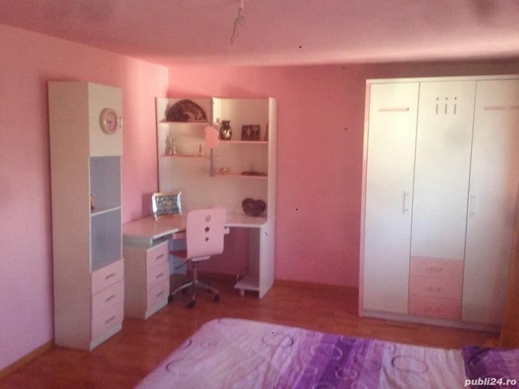 Casă cu 3 camere în Central
