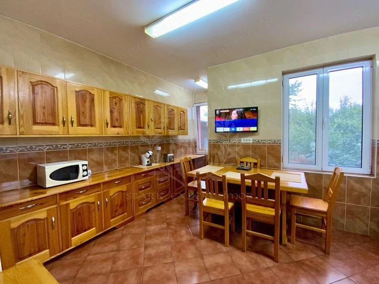 Casă cu Teren 2000 Mp în Central