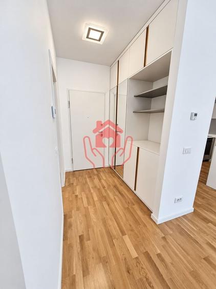 Apartament cu 2 camere decomandat, mobilat în Băneasa