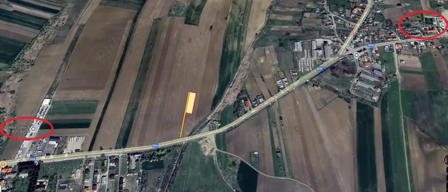 Teren de 2500 mp, în Secuieni
