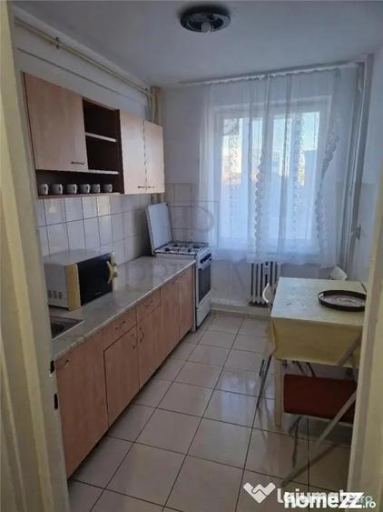 Apartament cu 2 camere semidecomandat în Gării