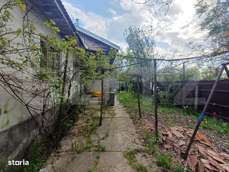 Casă cu 4 camere în Bârsești