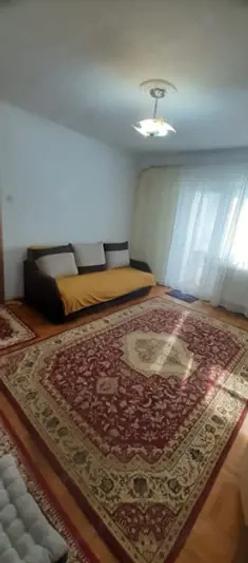 Apartament cu 2 camere decomandat în Ostroveni