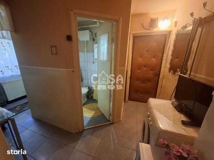 Apartament cu 2 camere în Micro 8