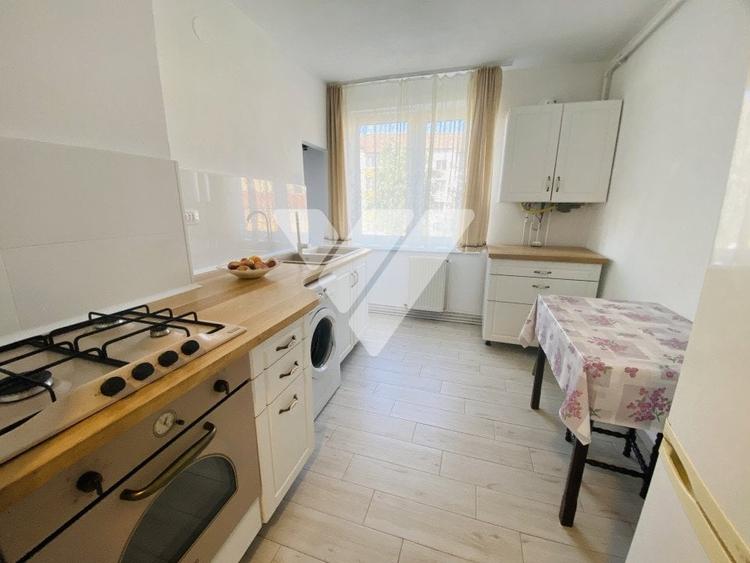 Apartament 2 camere mobilat etaj 2 zona Terezian Sibiu - 1