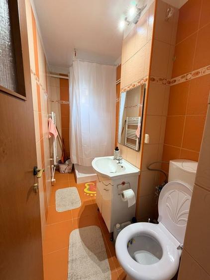 Apartament cu 2 camere semidecomandat în Popoveni