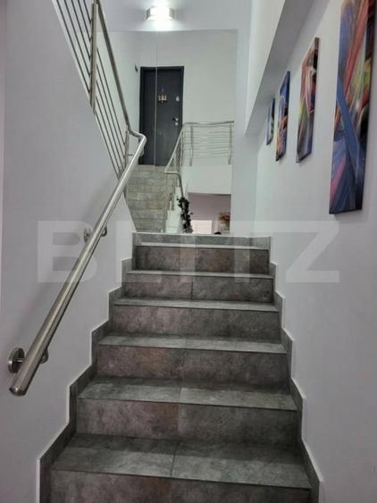 Casă individuală cu 2 camere cu Canalizare în Zăvoi