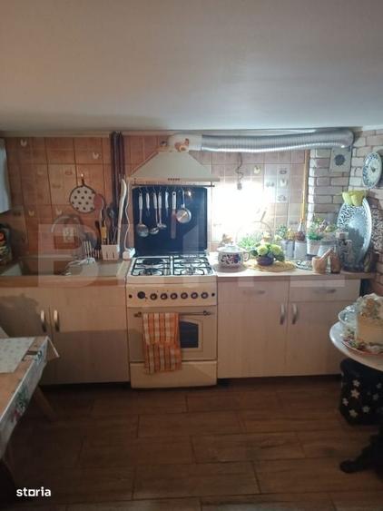 Casă cu 4 camere cu Teren 739 Mp în Dâmbu Pietros