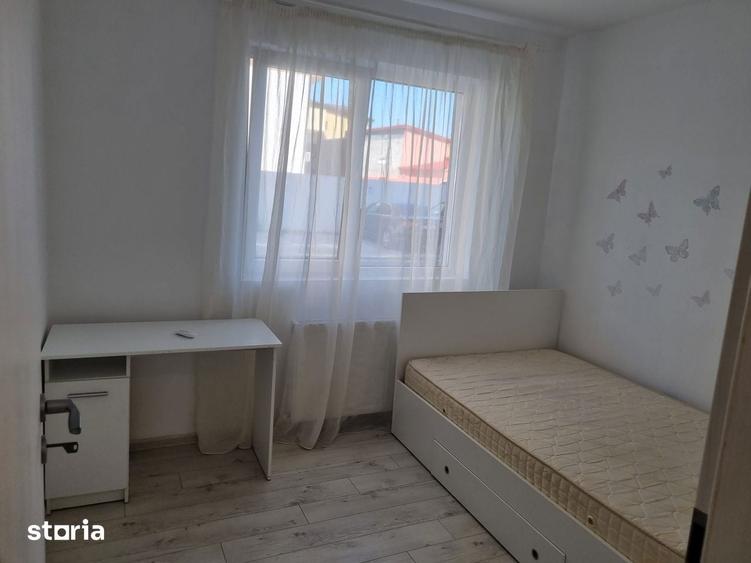 Apartament cu 3 camere în Rahova