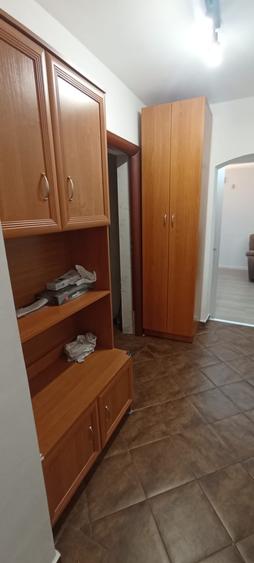 4 camere et 1 vedere spate Stefan cel Mare metrou 600 m - parc Circului 400 m - 12