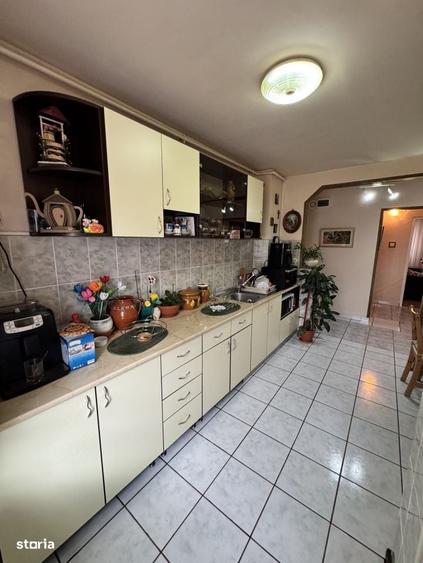 Apartament 4 Camere | Decomandat | Etaj 1 | Zona Centrala | Boxa - 13