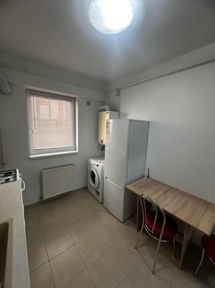 Apartament 1 camera decomandat, zona Galata - 4