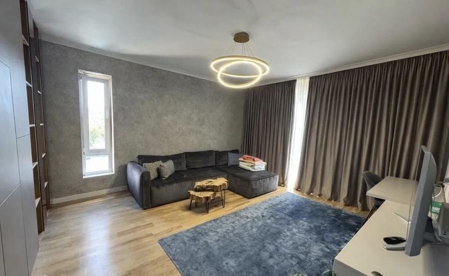 Apartament cu 2 camere decomandat, mobilat în Bună Ziua