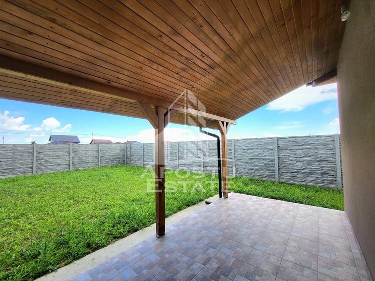 Duplex cu 4 camere cu Canalizare în Șag