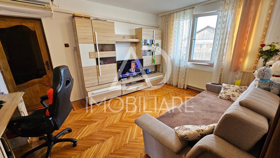 Apartament cu 2 camere semidecomandat în Central