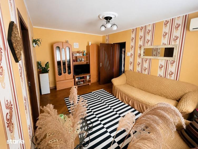Apartament 3 camere, 60 mp, etaj 2/4, Podu Ros - 8