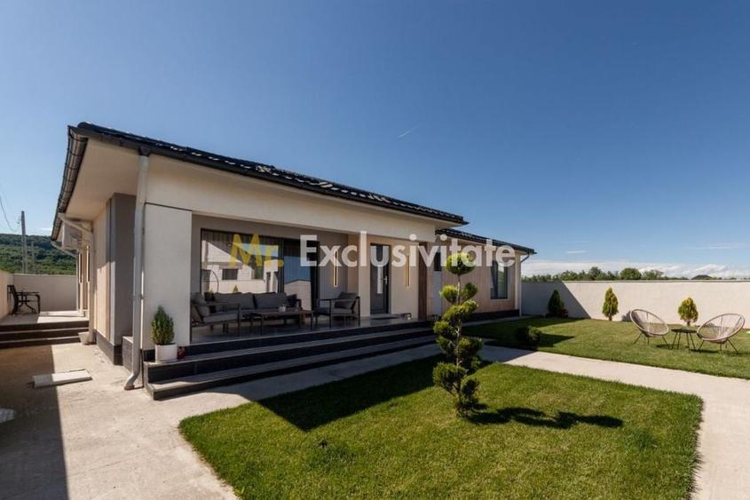 Casă cu 4 camere cu Teren 500 Mp în Central