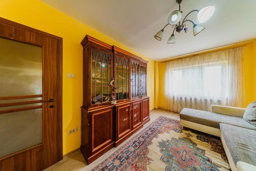 Apartament cu 2 camere decomandat în Ultracentral