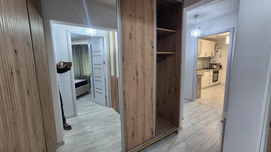 Apartament cu 2 camere decomandat în Siderurgiștilor