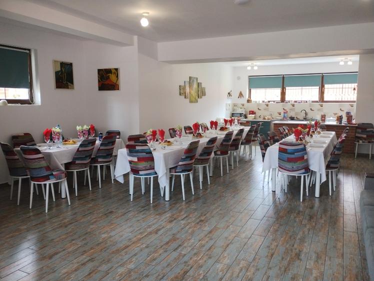 Casă individuală cu 5 camere cu Teren 1200 Mp în Prejmer