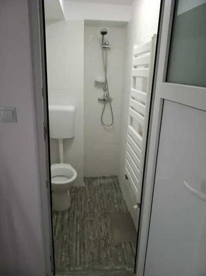 Apartament cu 2 camere semidecomandat în Poiana
