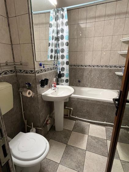 Apartament cu 2 camere în Barieră