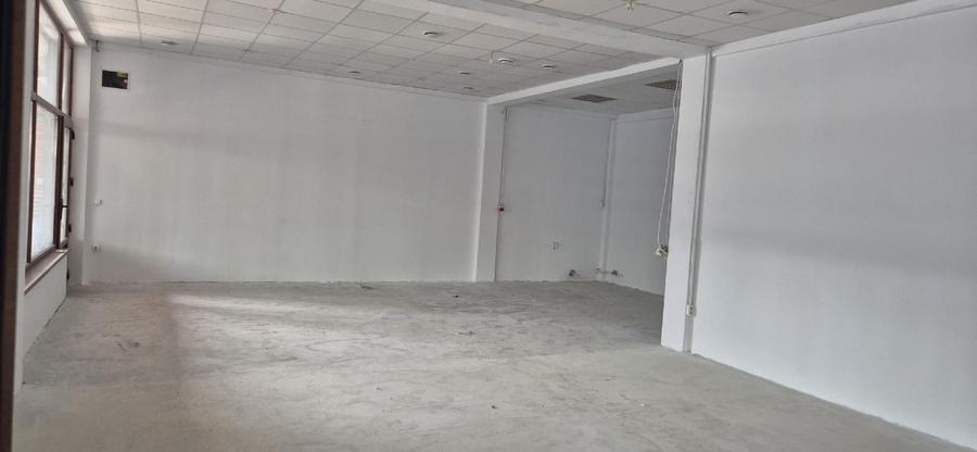 Spațiu comercial, de 302 mp, în Central