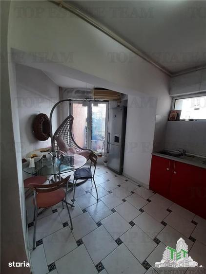 Apartament cu 3 camere decomandat, mobilat în Muncii