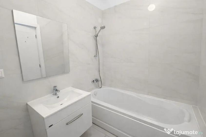 Apartament cu 2 camere decomandat în Vest