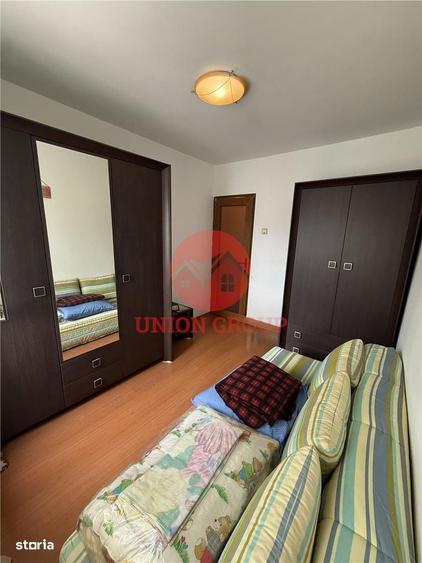Apartament cu 4 camere decomandat în Inel II