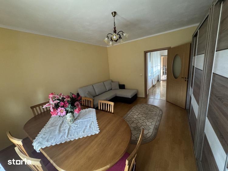 Casă cu 3 camere cu Teren 1483 Mp în Moftin