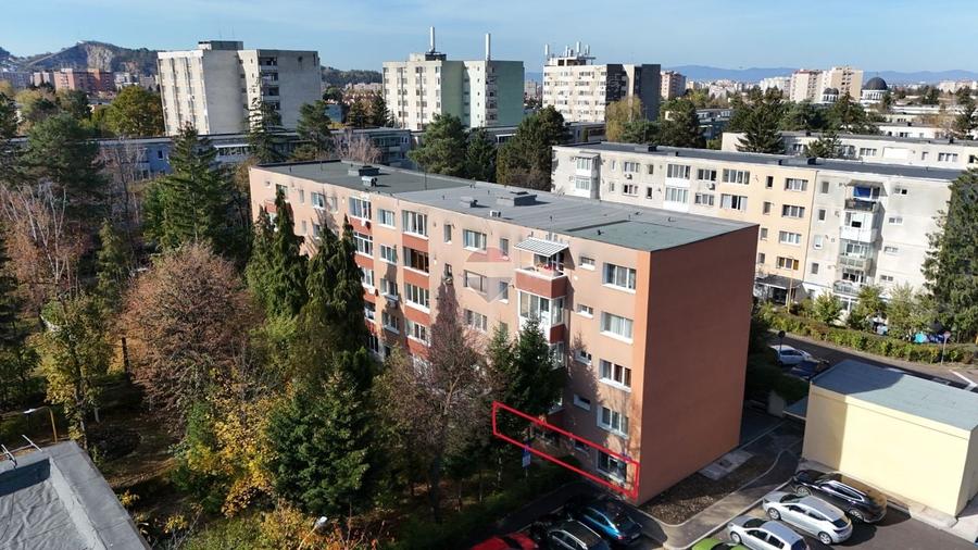 Apartament cu 2 camere semidecomandat în Astra