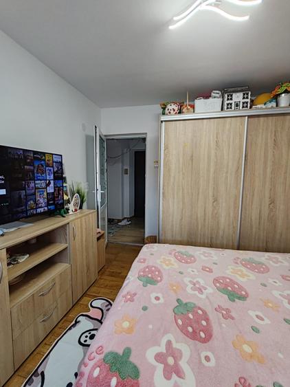 Apartament cu 2 camere decomandat, mobilat în Craiter