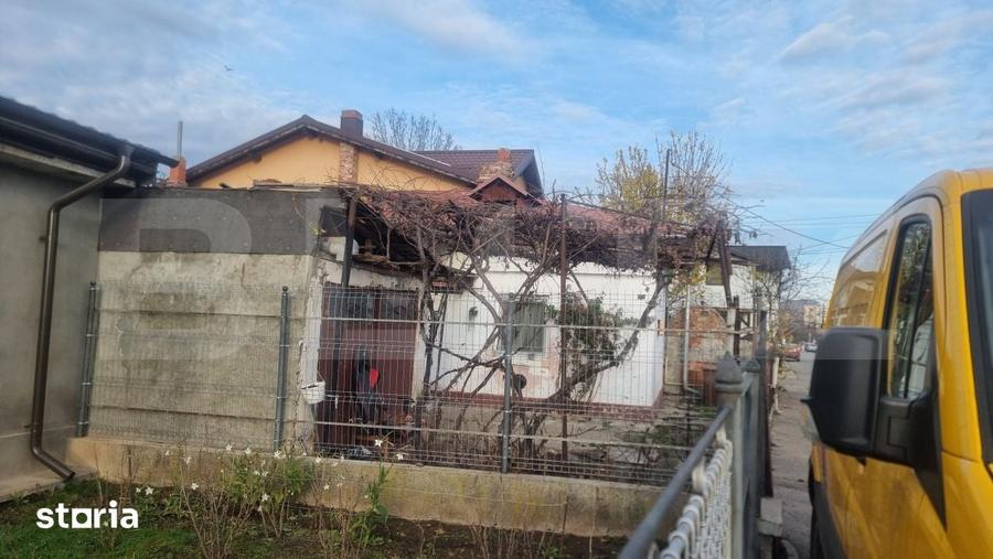 Casă cu 2 camere cu Teren 225 Mp în Central